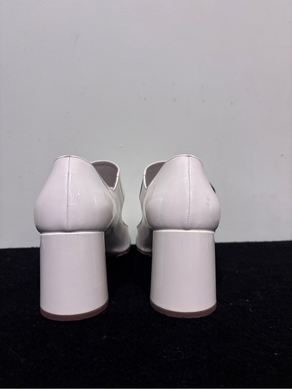 Prada White Patent Mary Jane Block Heel Pumps with Silver Floral Buckle - Picture 4 of 5
